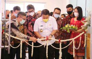 Gubernur Arinal Luncurkan Logo Official Corporate Website dan Pembukaan Showroom PT. Wahana Raharja