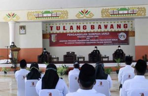 Bupati Winarti Menyerahkan 78 SK P3K dan Pengambilan Sumpah Janji PNS ke 20 ASN