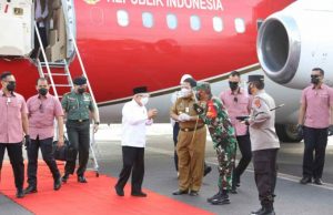 Pangdam II/Swj Mayjen TNI Agus Suhardi Sambut Kedatangan Wakil Presiden RI K. H. Ma’ruf Amin