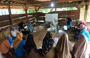 Ketua Bapemperda DPRD, Jauharoh Haddad Menjadi Pemateri Kegiatan Diskusi