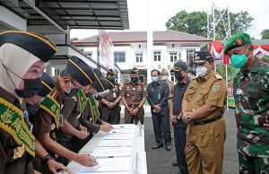 Gubernur Arinal Hadiri Deklarasi Pencanangan Zona Integritas dari Berpredikat Wilayah Bebas Korupsi Menuju Wilayah Birokrasi Bersih Melayani