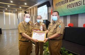 Pemkab Lamsel Raih Penghargaan Terbaik 1 Aksi Konvergensi Penurunan Stunting Tahun 2021 di Provinsi Lampung
