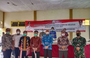 Kapten Inf Rudi Teguh Ikuti Sosialisasi Perbup Lamsel Nomor 12 Th 2021
