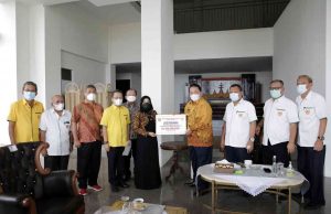 Gubernur Arinal Djunaidi Berikan Tali Asih Rp.100 Juta Atas Prestasi Citra Febrianti Peraih Medali Perak Olimpiade London 2012