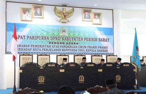 Wabup Hadiri Paripurna Penyampaian Jawaban Pemerintah