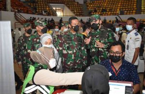 Danrem 043/Gatam Hadiri Pembukaan Serbuan Vaksinasi Covid 19 Nasional TNI – POLRI dalam rangka Hari Bhayangkara Ke – 75