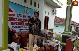 Anggota DPRD Provinsi Lampung Fahrorrozi Melangsungkan Sosialisasi di Desa Sukamaju