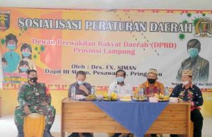 Drs.FX.Siman Sosialisasikan PERDA No. 3 Tahun 2020