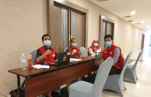 Gelar Aksi Donor Darah Sukarela, Riana Sari Arinal Apresiasi Hotel Golden Tulip Springhill