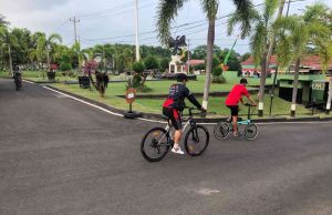 Dandim 0421/LS Beserta Rombongan Makodim Melaksanakan Gowes Menuju Koramil 03/ PNH