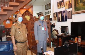 Bupati Agus Istiqlal Hadiri Paripurna DPRD Pesibar Virtual Meeting