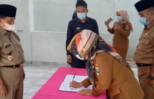 Wakil Bupati Pesibar Hadiri Sertijab Camat Pulau Pisang