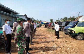 Operasi Yustisi Penegakan Protokol Kesehatan Di Pasar Roworejo