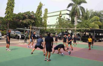 Walau Sudah di Vaksin Danrem 051 /Wkt Tetap Olahraga Rutin