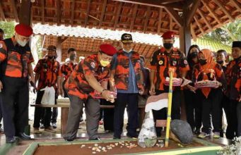 Gubernur Arinal Pimpin Ziarah dan Tabur Bunga di Makam Tokoh Pemuda Lampung