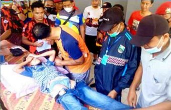 Bupati Pesibar Tinjau Sunatan Massal Ormas Pemuda Pancasila