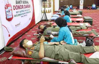 HUT Satpol PP ke-72 dan Satlinmas ke-60, Pemprov Bersama PMI Lampung Gelar Baksos Donor Darah