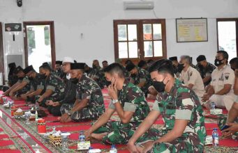 Peringati Isra’ dan Mi’raj Danrem 043/Gatam, Ajak Keluarga Besar Korem 043/Gatam Untuk Mengenal Lebih Dekat Junjungan Kita Nabi Muhammad SAW