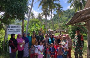 Bakti Sosial, Dandim 0421/LS Sambangi Penduduk Pulau Sebuku