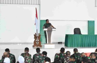 Brigjen TNI Ruslan Effendy, S.I.P, Berikan Pengarahan Kepada Prajurit Dan PNS Korem 043/Gatam
