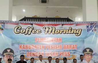 Gelar Coffe Morning Dengan Insan Pers, Bupati Pesibar Minta OPD Jangan Alergi Wartawan