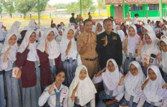 Reses, Mingrum Gumay Titip Pesan Jaga Nama Sekolah dan Pribadi ke Siswa