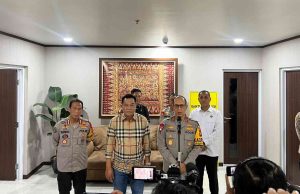 Kapolda Sumsel Terima Silaturahmi H M Toha Tokoh Masyarakat Muba