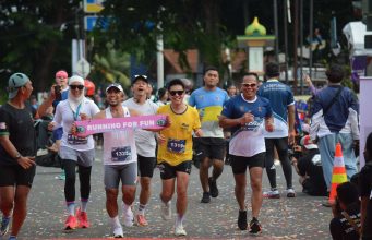 Kasrem 043/Gatam Bersama Prajurit Meriahkan Lampung Half Marathon 2024