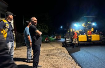 Apriyadi Sidak Malam Hari, Awasi Perbaikan Jalan di Sekayu