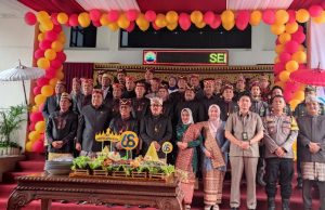 HUT Lampung Selatan Ke-68, Ketua DPRD Erma Yusneli Bacakan Sejarah Bumi Khagom Mufakat