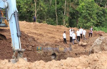 Bupati Agus Istiqlal Tinjau Lokasi Pembangunan Rumah Sakit Way Batu