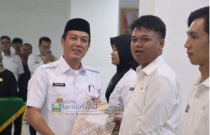 413 CPNS Dilantik Bupati Pesibar