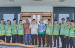 Bertemu Bupati, Apdesi Ngambur Siap Patuhi Perintah