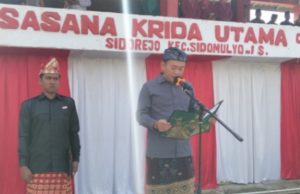 Upacara HUT RI Ke 80, Anggota DPRD Lamsel Agus Sartono Bacakan teks Proklamasi
