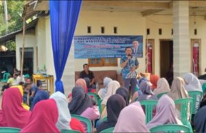 Anggota DRPD Lamsel Agus Sartono Beri Pemahaman IPWK Di Desa Banjarsuri Sidomulyo