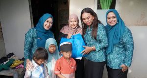 Tangis Ibu Desi Pecah! 3 Anaknya Idap Thalasemia, Zita Anjani Datang Bawa Harapan