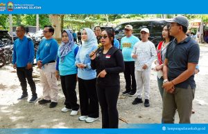 Zita Anjani Ajak Finalis Muli Mekhanai Bersih Pantai Semukuk, Titip Misi Jaga Lingkungan