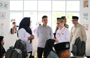 Tinjau Sekolah Rakyat Terintegrasi 35 Bandar Lampung, Wapres Tekankan Semangat Belajar dan Kenyamanan Siswa