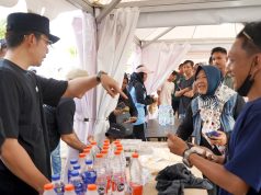Di Tengah Hingar Bingar Indonesian Drift Series 2026, Bupati Egi Sempatkan Jajan Dagangan Pelaku UMKM