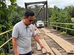 Wakil Ketua II DPRD Kaur Tinjau lantai Jembatan Rusak di Kecamatan Shaung