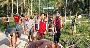 Menuju HUT RI ke-81, Kades Babat Ajak Warga Gerakkan Padat Karya untuk Desa Bersih