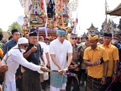 Megahnya Ngaben Massal Balinuraga, Tradisi Suci Terbesar di Indonesia yang Menghidupkan Desa dan Merekatkan Ikatan Keluarga