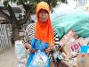 PJS Muba Berbagi Berkah, Puluhan Paket Sembako Dibagikan untuk Warga Kurang Mampu di Sekayu