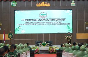 Keluarga Kuat, Pengabdian Hebat: Danrem 043/Gatam Bekali Persit Edukasi Kesehatan Mental dan Hukum